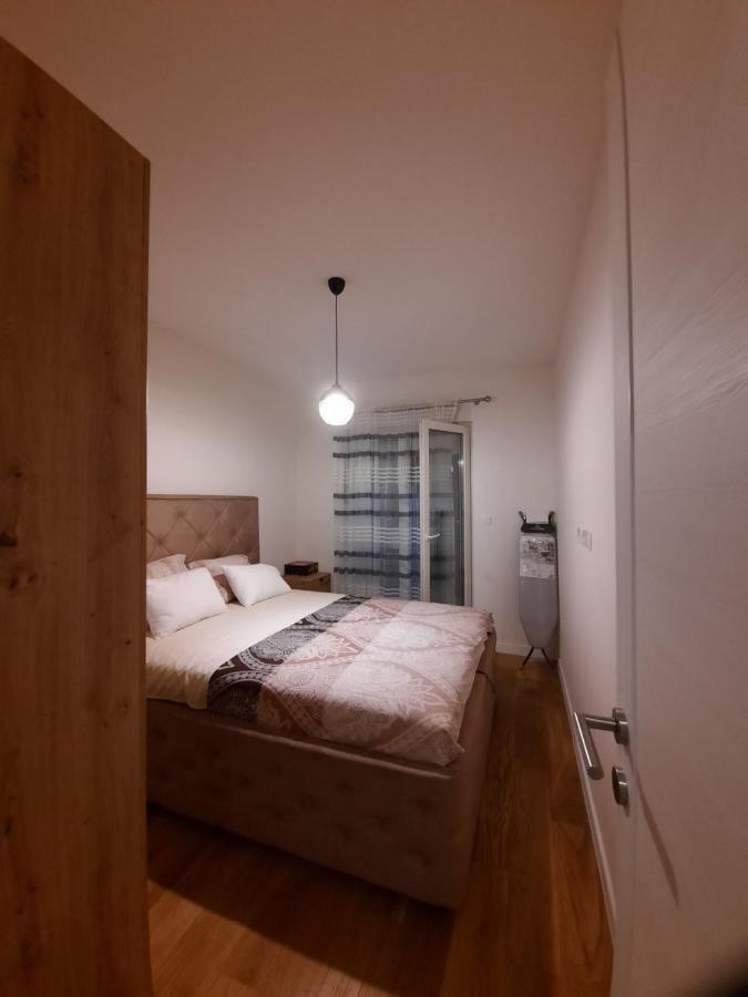 Apartment Alex Bar Exteriör bild